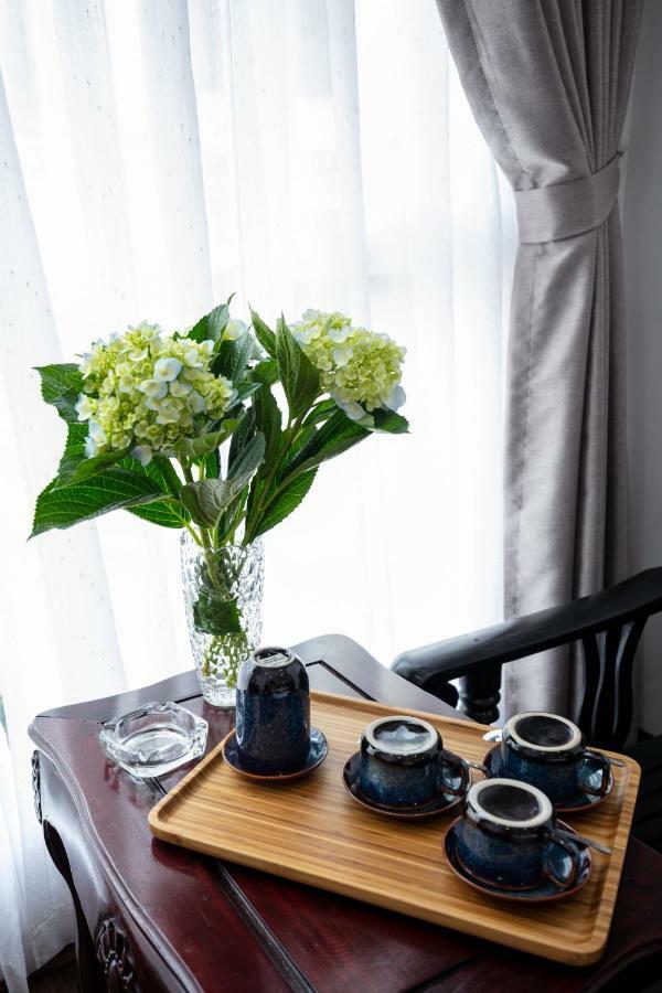 Hanoi Lullaby Hotel&Travel Esterno foto